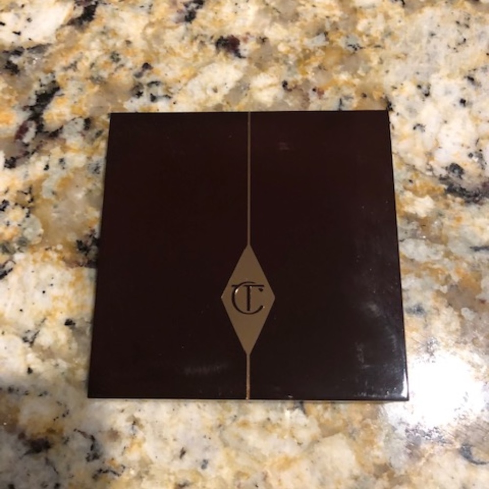 Charlotte Tilbury Vintage Vamp  Eyeshadow Palette
